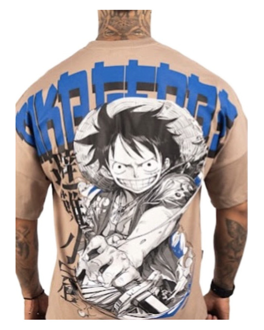 Straw Hat Graphic Shirt — model view
